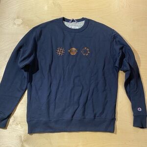 Champion Sweatshirt size Large (GC)